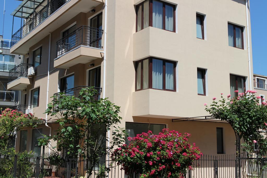 Flowers Apartments Nesebar Exterior photo